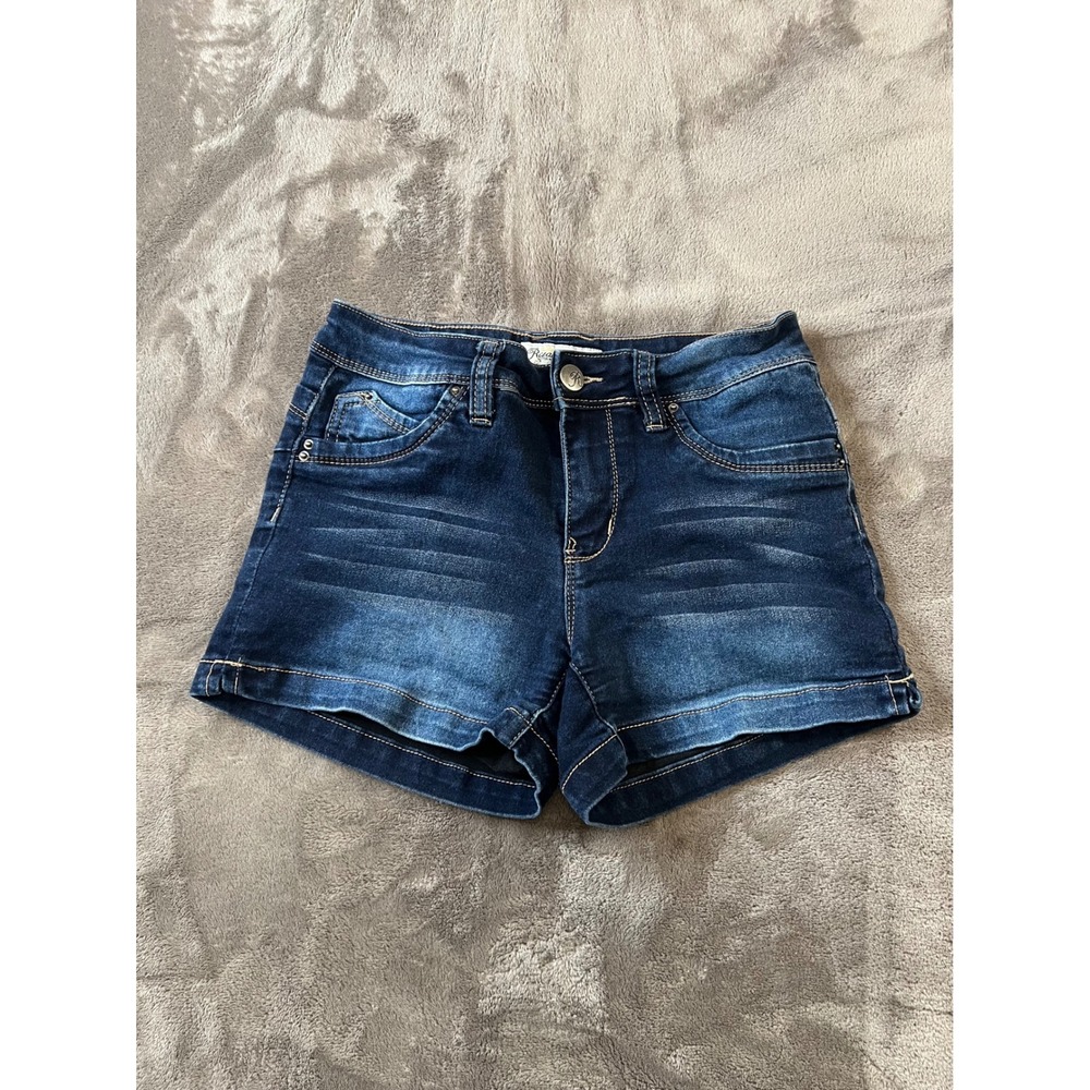 Royalty for Me WannaBettaButt? Dark Wash Denim Shorts Size 6P Petite
